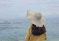 女生好看背影,展现女生独特魅力与时尚态度”